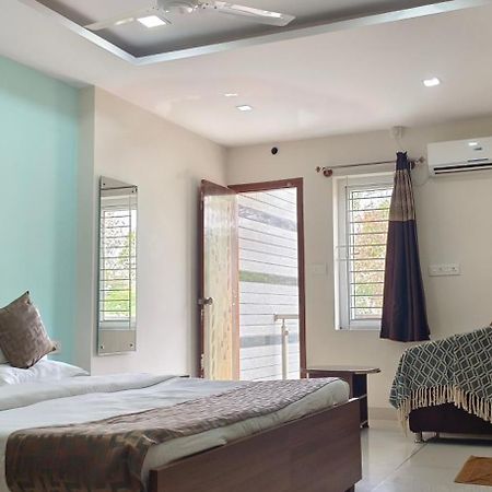 Sugamya Corner Guesthouse Mysore Buitenkant foto