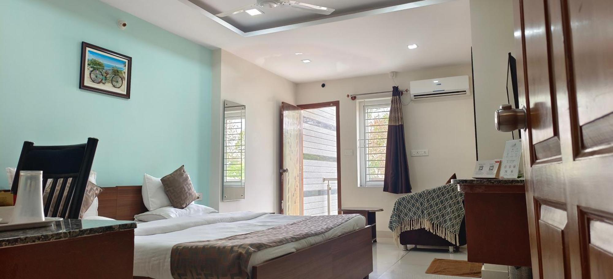 Sugamya Corner Guesthouse Mysore Buitenkant foto
